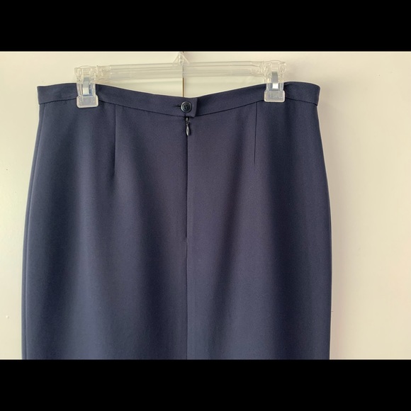 Casual Corner Collectibles Navy A-Line Skirt - sz 12 - Picture 4 of 6
